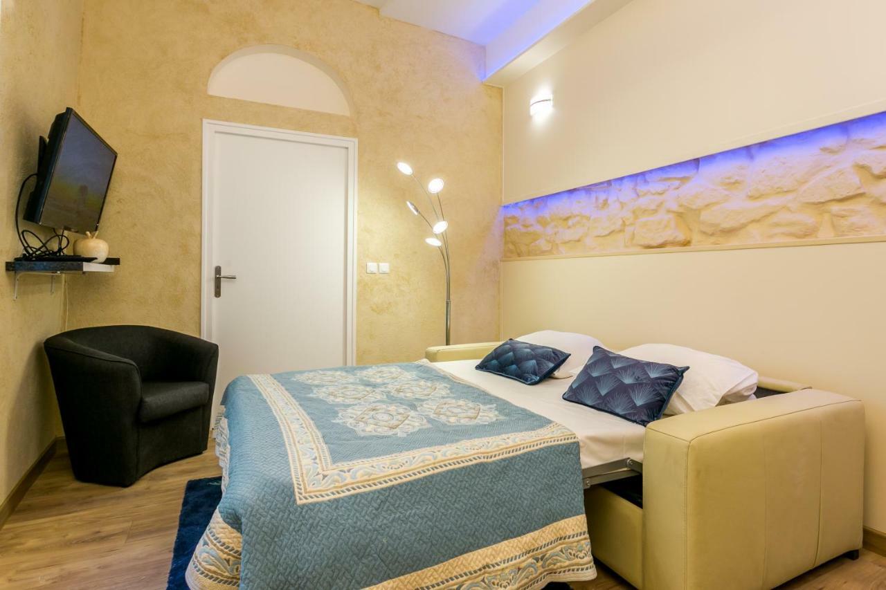 Marais Saint Paul Ecouffes With Ac Apartment ปารีส ภายนอก รูปภาพ